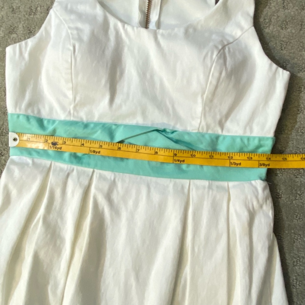 Charlotte Russe Pleated Dress Size Medium - Picture 3 of 5